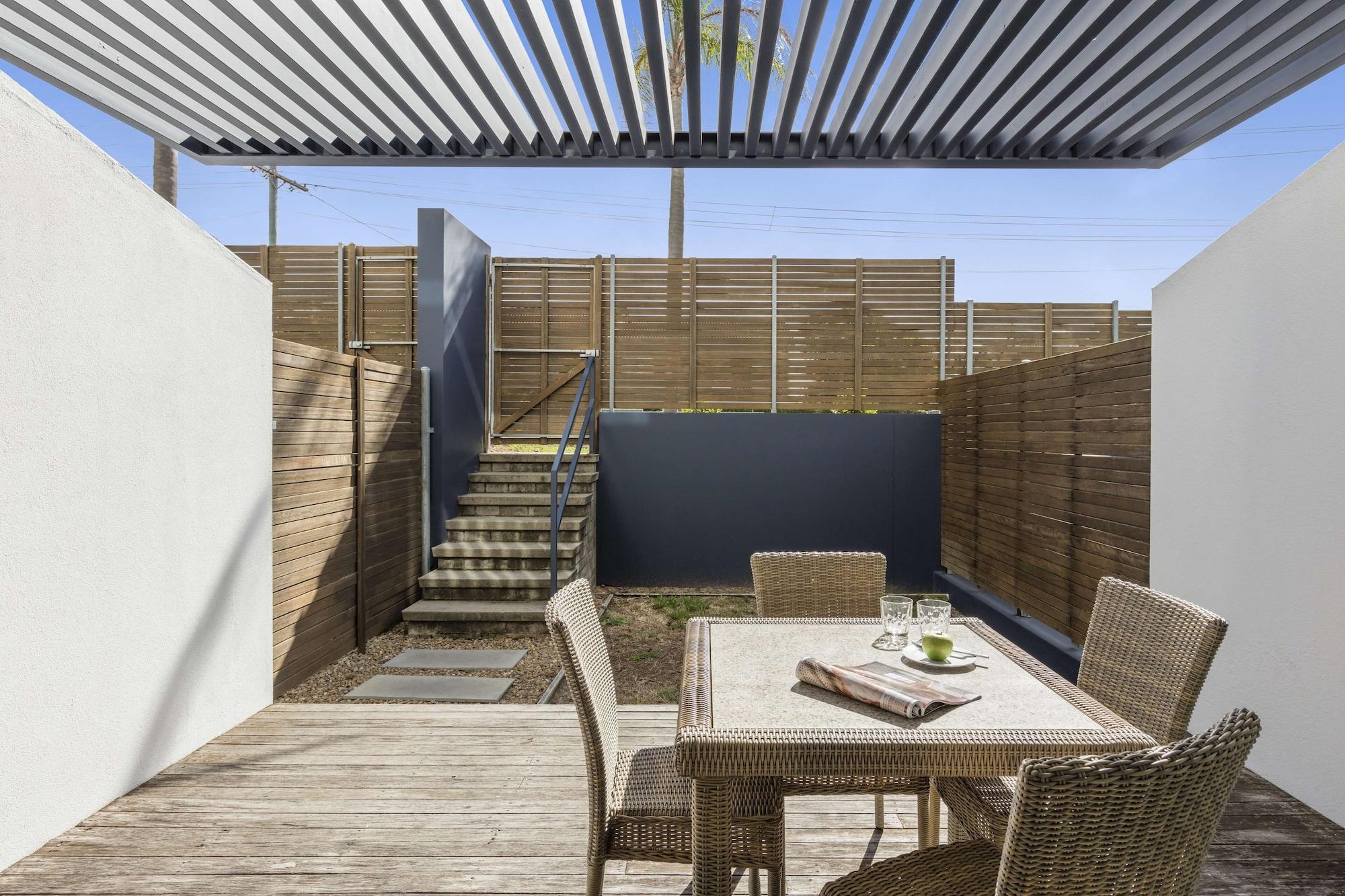 Oaks Nelson Bay Lure Suites エクステリア 写真